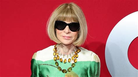 why anna wintour wear sunglasses|pitchfork anna wintour.